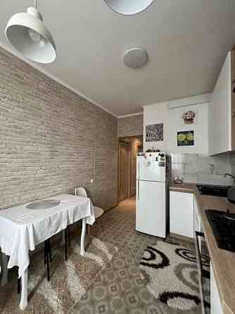 Сдаётся 1-ая квартира в Калининском районе, ор-р Калининский рынок Этаж: 4/5, Донецк