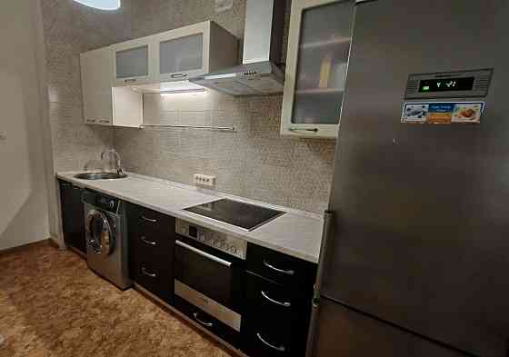 Сдаю однокомнатную квартиру на 7 этаже многоэтажного дома в Калининском районе с площадью квартиры Донецк