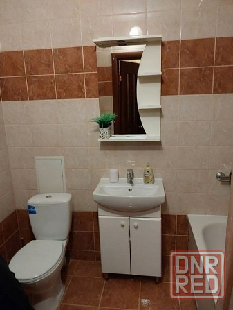 Сдам 1-комнатную квартиру в Донецке, Кировский район, мкр Мирный Вода Каждый день Донецк - изображение 1