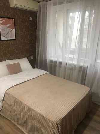 Сдам 1ком центр Текстильщика с ремонтом 1/9 вода идёт и бойлер,мебель и техника Донецк