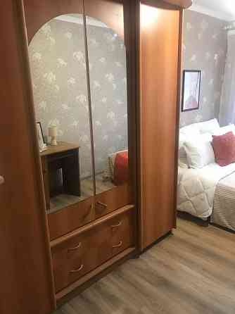 Сдам 1ком центр Текстильщика с ремонтом 1/9 вода идёт и бойлер,мебель и техника Донецк