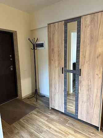 Квартира расположена в Ленинском районе Донецка, возле школы 44 Донецк