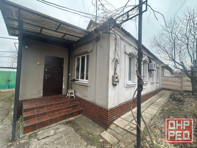 Продам добротный ухоженный дом. Макеевка, пос. Комсомольский, ул. Севастопольская Макеевка - изображение 1