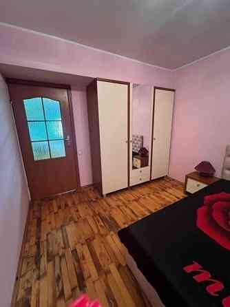 Сдам большую 3-х комнатную квартиру по улице Цусимская 65А Донецк