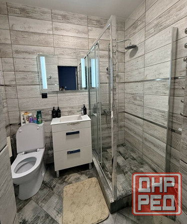 Сдаётся просторная однушка в Калининском районе, ул. Марии Ульяновой, 4 этаж, площадью 55 кв.м. Донецк - изображение 8