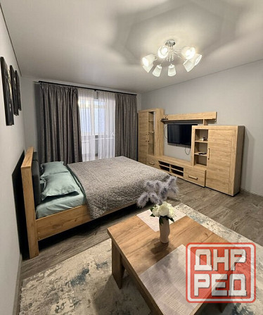 Сдаётся просторная однушка в Калининском районе, ул. Марии Ульяновой, 4 этаж, площадью 55 кв.м. Донецк - изображение 2