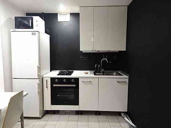 Предлагаю на длительный срок в аренду 1-комнатную квартиру в Кальмиусском районе города Мариуполь Мариуполь