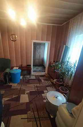 Продам дом с ремонтом и газовым отоплением. Донецк