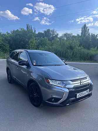 Продам авто, 2020 год, 2,5, автомат, пробег 100000 км Донецк