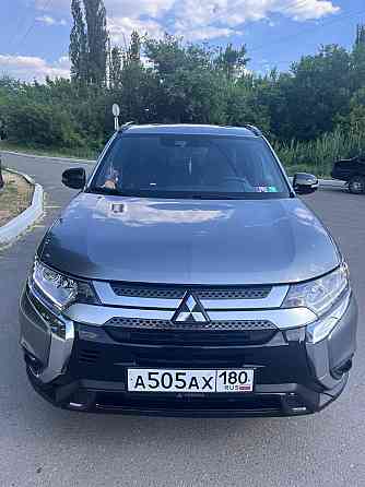 Продам авто, 2020 год, 2,5, автомат, пробег 100000 км Донецк