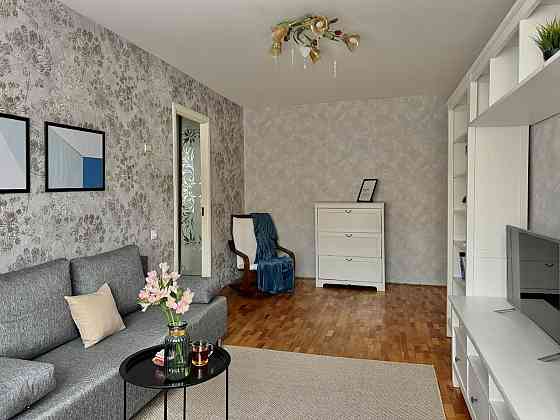 Сдается двухкомнатная квартира в Ворошиловском районе Школьный бульвар, 10. Ориентир "Крытый рынок", Донецк