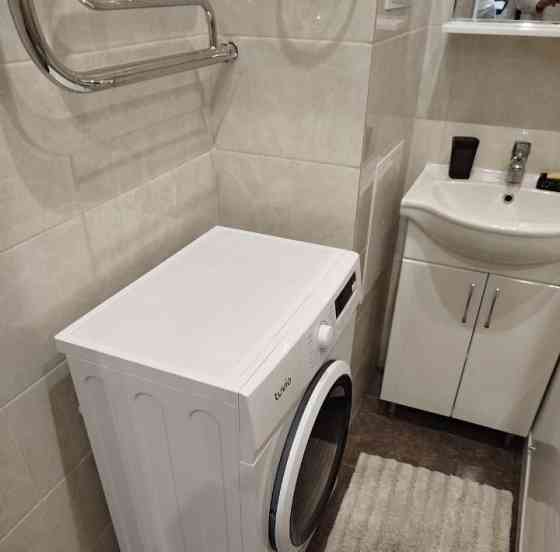 Предлагаю в аренду двухкомнатную квартиру по Комсомольскому проспекту, центр города Донецка Донецк