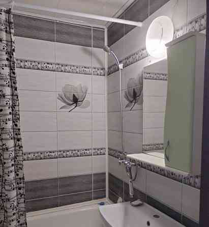 Сдаю однокомнатную квартиру на 4 этаже многоэтажного дома в Ворошиловском Донецк