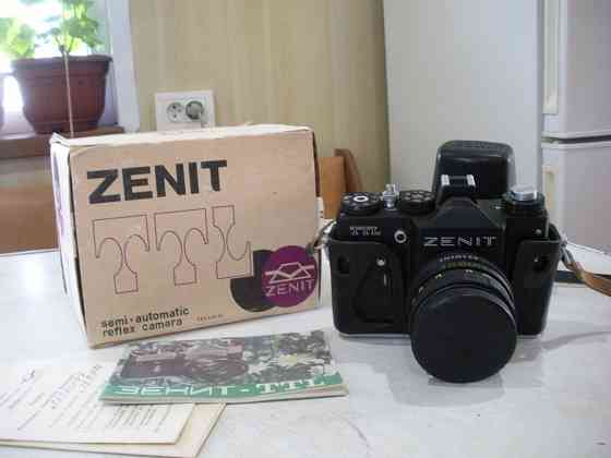 продам фотоаппарат Зенит-ттл Макеевка