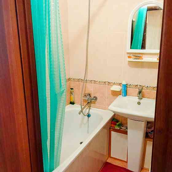 Продается 2-х комнатная Квартира Мариуполь