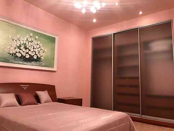 Сдам отличную 3к.кв Центр Донецка ул Артема 127 Крупская Донецк