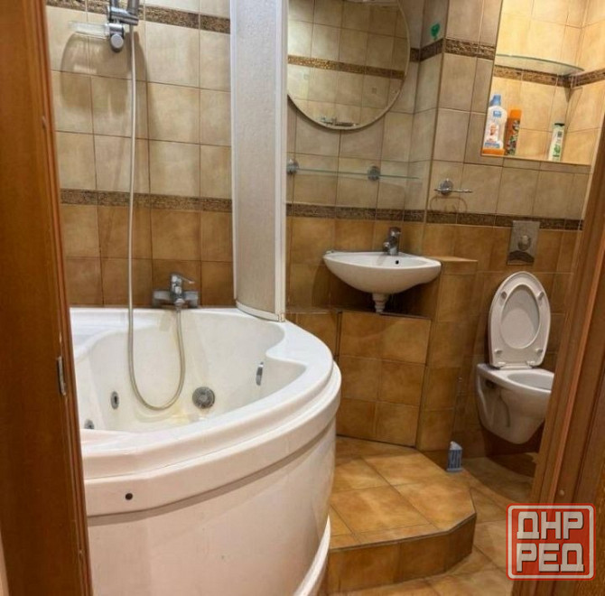 Сдаетcя уютная и светлaя трехкомнатная квaртиpа в Киевском районе около Донбасс арены Донецк - изображение 6