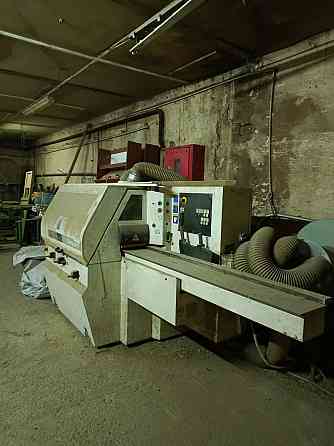 Продам столярный цех ,1000 кв м с оборудованием. Донецк