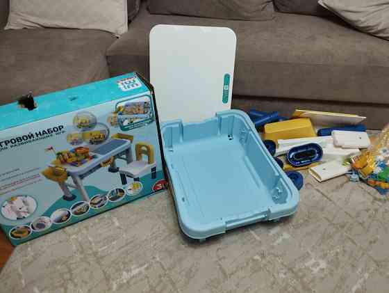 Стол и стул новый детский Донецк