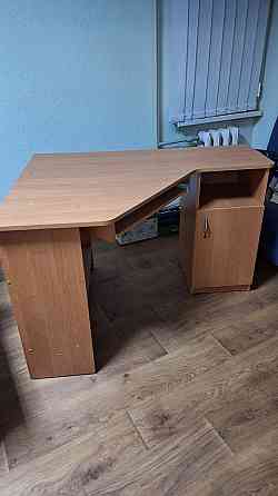 Офисный стол Харцызск