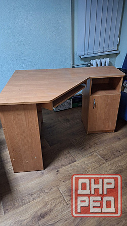 Офисный стол Харцызск - изображение 1