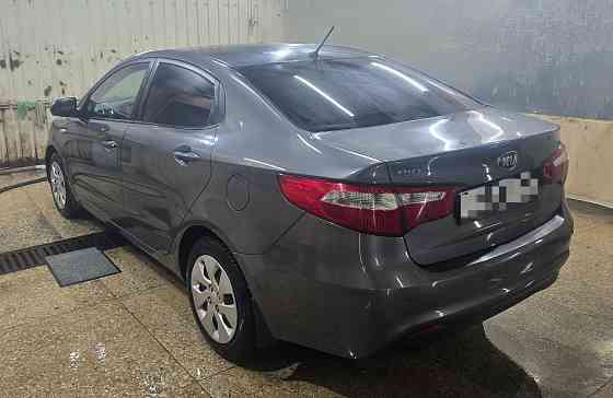 Продам шикарный автомобиль Донецк