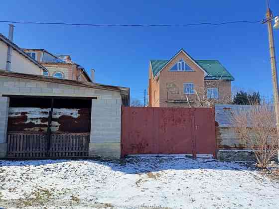 Продам 3- х этажный дом в Будённовском районе Донецк