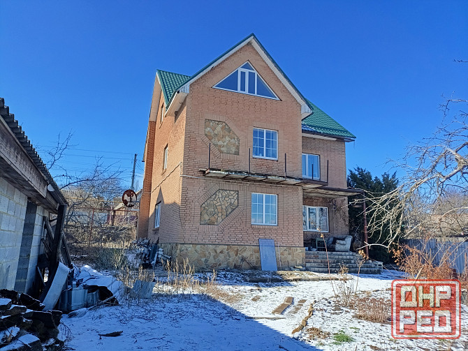 Продам 3- х этажный дом в Будённовском районе Донецк - изображение 1