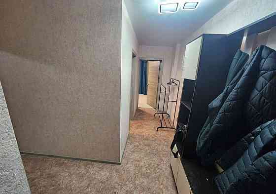 Сдаю двухкомнатную квартиру 56.0 м² этаж 3 город Донецк, Киевский район Донецк