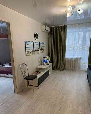 Срочная сдача крупногабаритной двухкомнатной квартиры по адресу Кировский район Куприна Донецк