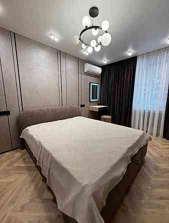 Сдам 3 к.кВ, Ворошиловский район, ул.Университетская 48Б, кинотеатр Звездочка Донецк