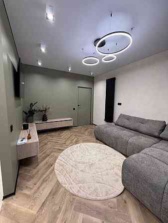 Сдам 3 к.кВ, Ворошиловский район, ул.Университетская 48Б, кинотеатр Звездочка Донецк