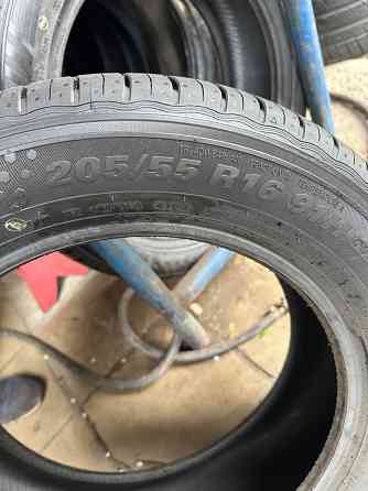 Шины б/у R20 235/55 Yokohama летние. Макеевка