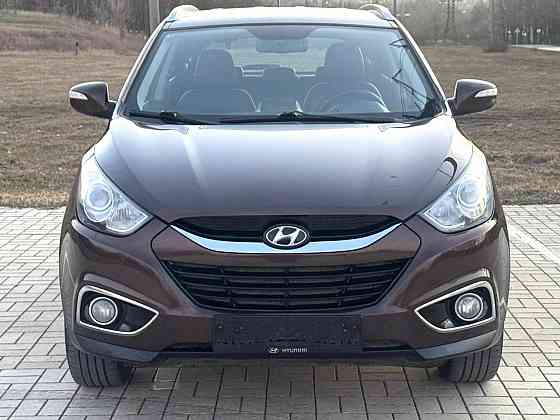 Hyundai ix35 в Шикорном состоянии Донецк