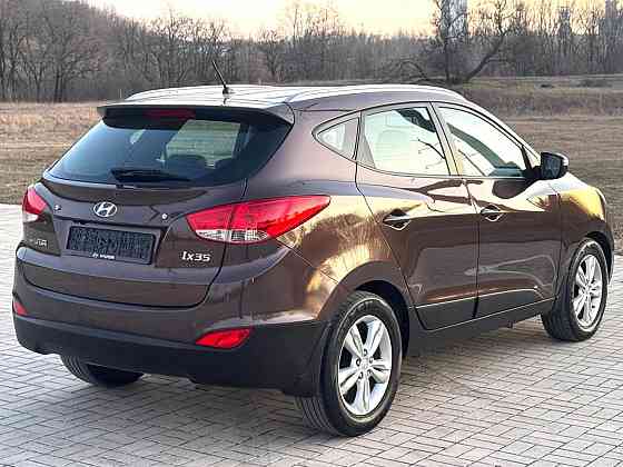 Hyundai ix35 в Шикорном состоянии Донецк