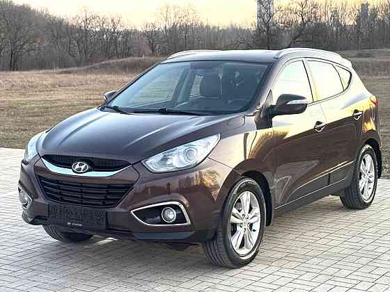 Hyundai ix35 в Шикорном состоянии Донецк