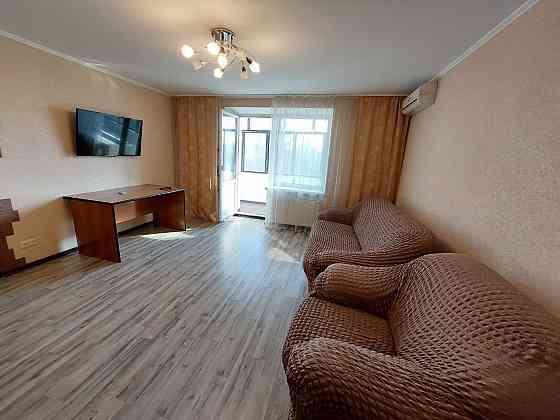 Сдается в Ворошиловском районе 3-к квартира! Донецк