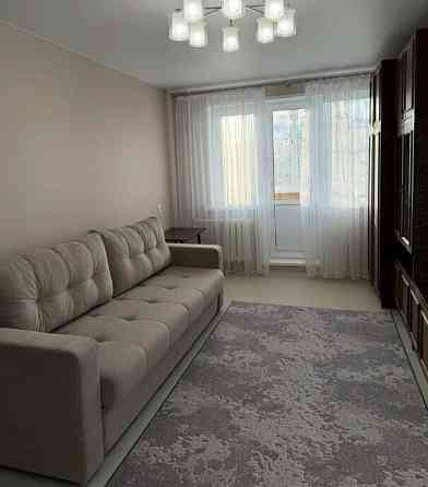 Сдаю двухкомнатную квартиру 53.0 м² этаж 4 город Донецк, Ворошиловский район Донецк