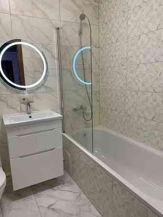 Сдается: Однокомнатная квартира Этаж: 6/9 Район: Кировский Площадь квартиры: 42м² Донецк