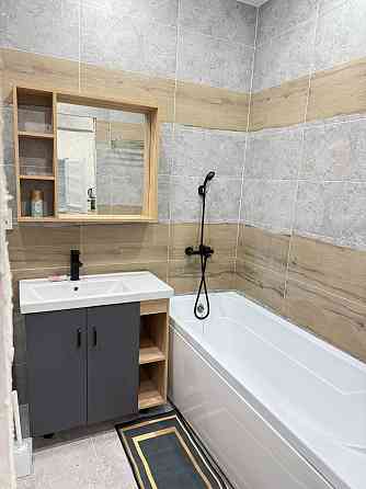 Сдам трехкомнатную квартиру в Ленинском районе , ориентир Конти. Донецк