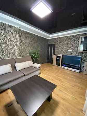 Сдается 2х квартира Район: Куйбышевский Стоимость: 24000+ + Залог( возвращается при выезде) Донецк