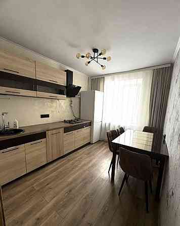 Сдаётся 3-х комнатная квартира в Калининском районе, ор-р бульвар Шахтостроителей Донецк