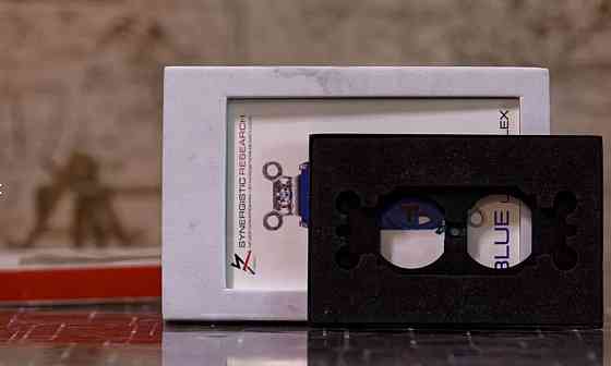 Synergistic Research Carbon Fiber Duplex Cover Донецк