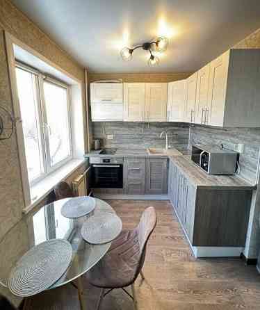 2-х комнатная квартира в Киевский р-не, ор-р Покровский храм Донецк