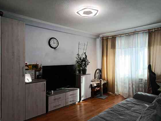 Продам 2х ком кв-ру на Заперевальной с раздельными комнатами Донецк