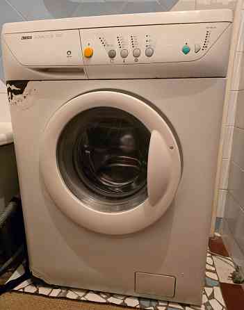 Стиральная машинка Zanussi Aquacycle 900 на запчасти. Донецк