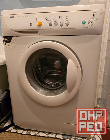 Стиральная машинка Zanussi Aquacycle 900 на запчасти. Донецк - изображение 1