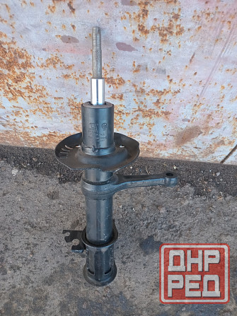 Продаю правую переднюю стойку на калину или приору Донецк - изображение 1