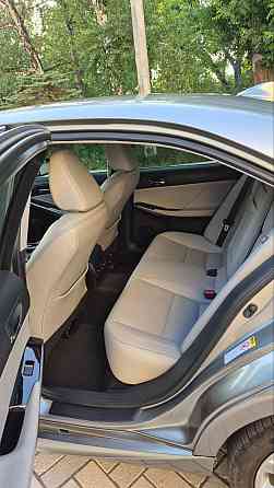 Автомобиль Lexus is 200t Макеевка