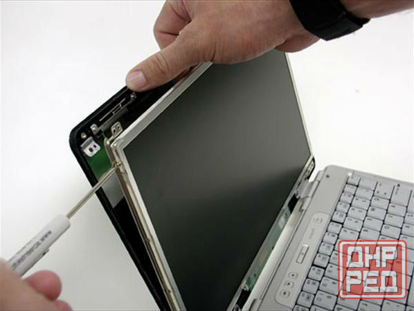 Замена матрицы экрана ноутбука, сервис "рембук" (арт-6462) Макеевка - изображение 1